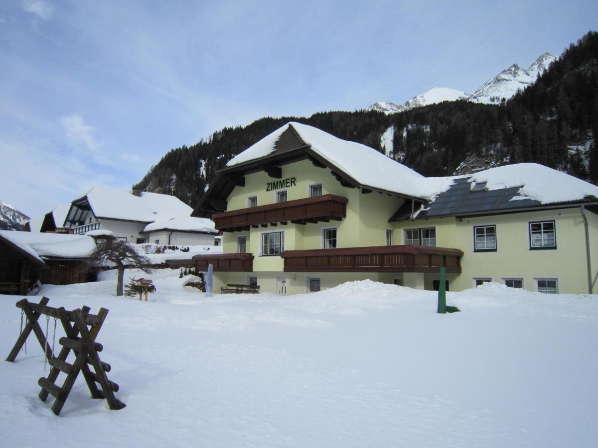 Gaestehaus Marianne Baier ซีดาร์เฮาส์ ภายนอก รูปภาพ